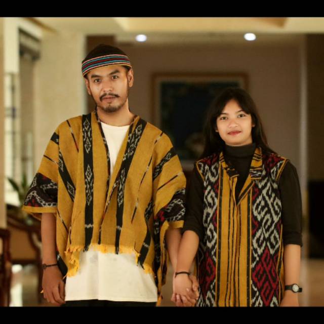 Baju tenun asli lombok