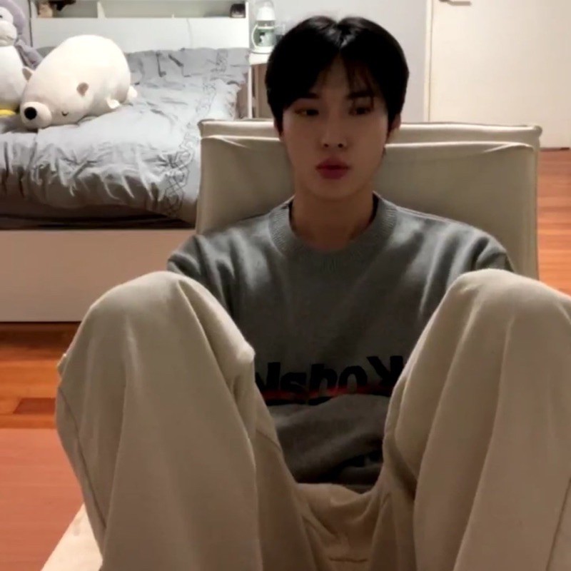 [BOOKED] Photocards Holo 2018 Doyoung