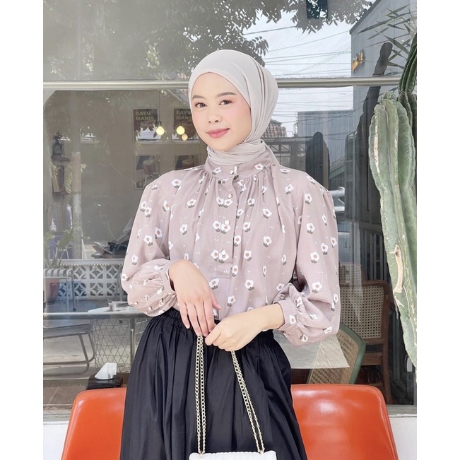 Moria Blouse Ori by Pretties