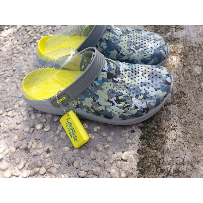 crocs literide motif camuflado unisex / SENDAL pria wanita crocs