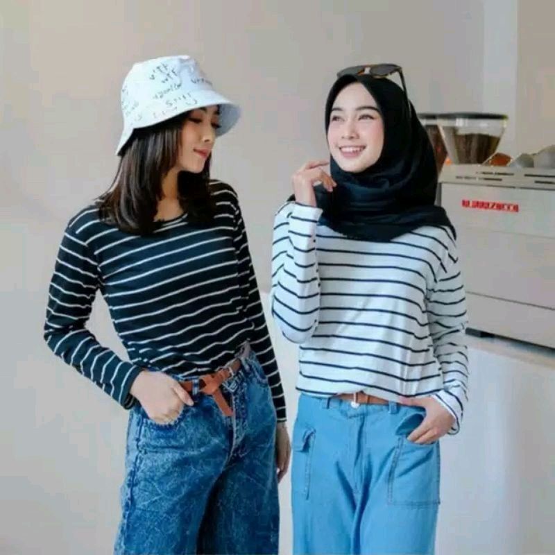 Kaos Lengan Panjang Salur Hitam Putih / Kaos Stripe Wanita Lengan Panjang