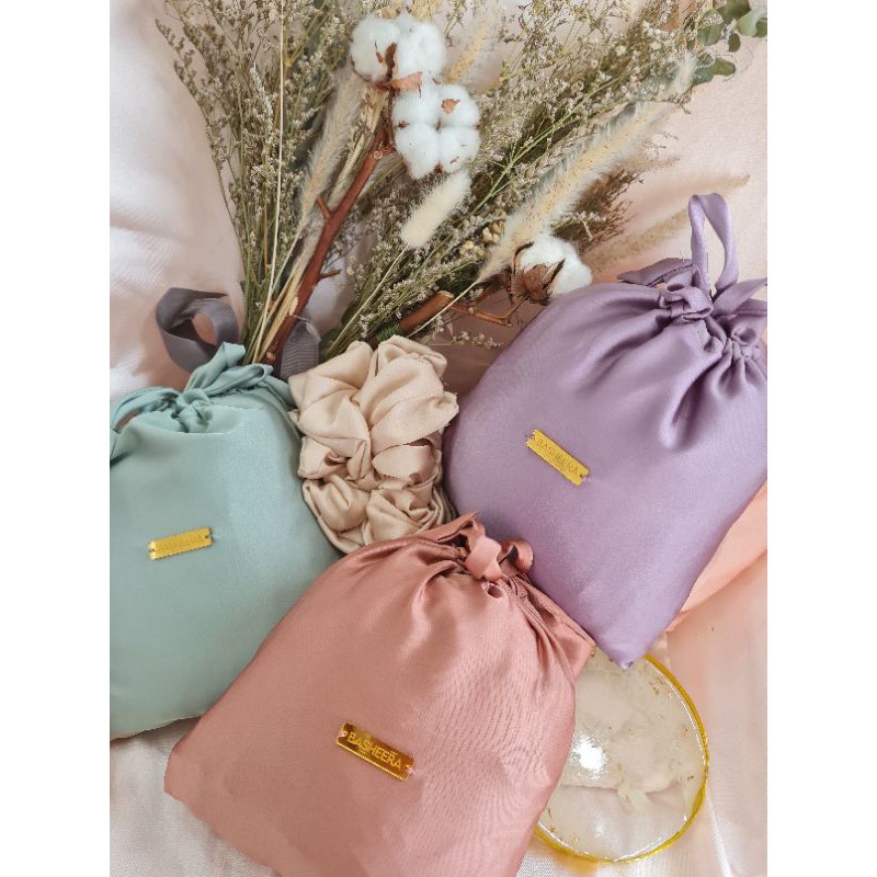 BASHEERA MUKENA PREMIUM ARMANI SILK