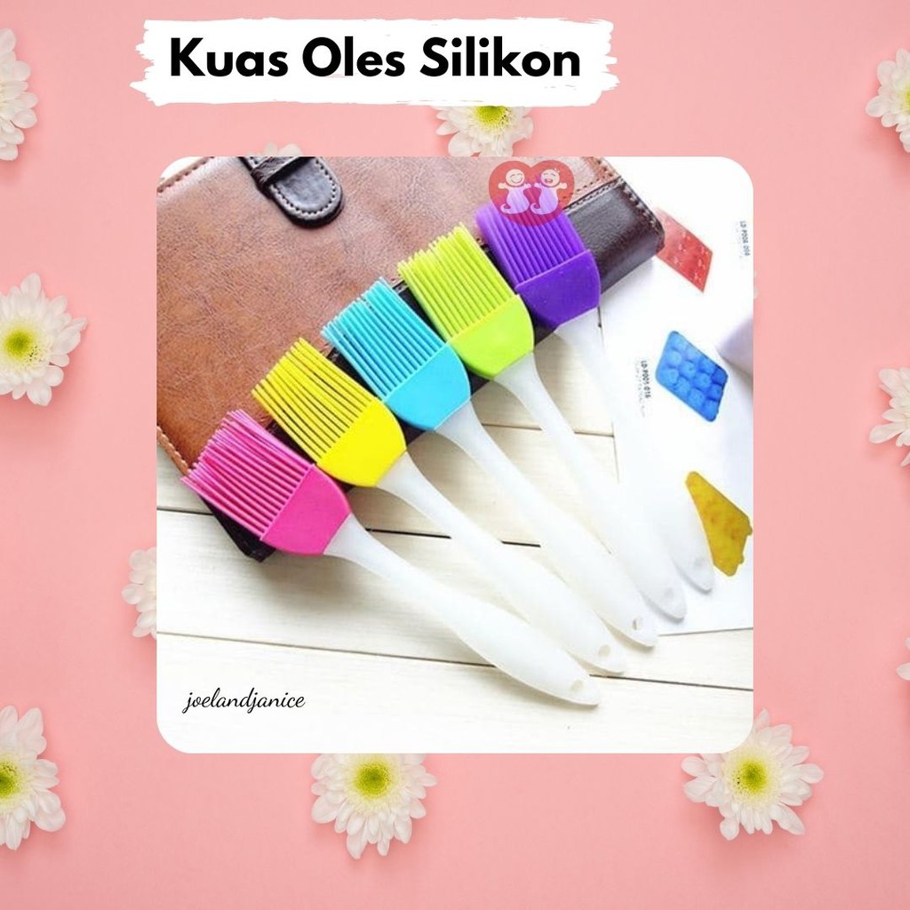 Kuas Dapur Silikon / Kuas Kue / Kuas Masak/ Oles Kue Roti / Barbeque BBQ / Silicone Brush