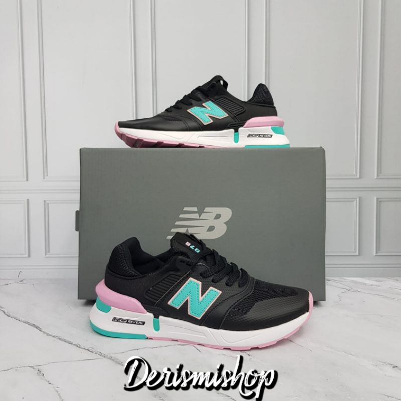 Sepatu wanita / Sepatu New Balance 997s women - hitam