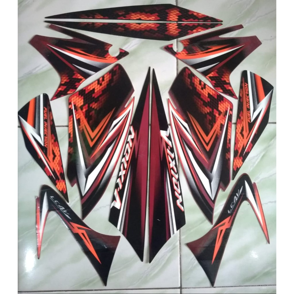 striping stiker yamaha vixion old 2009 merah