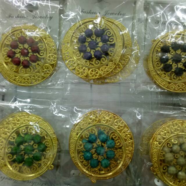 plat anting bulat emas