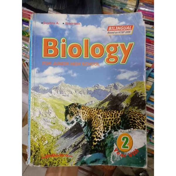 BIOLOGY Bilingual 8 SMP.
