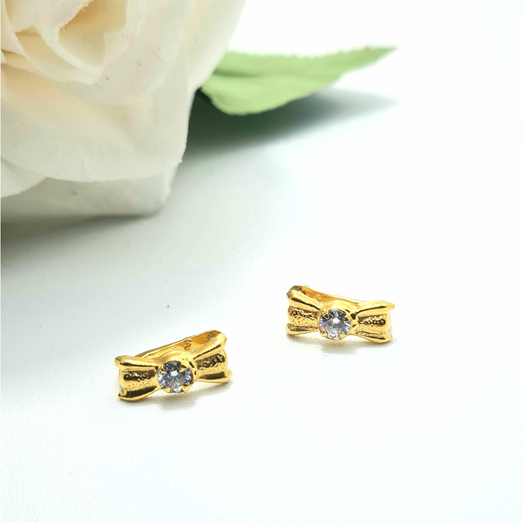 Anting Jepit Emas Muda Model Pita Mata Putih