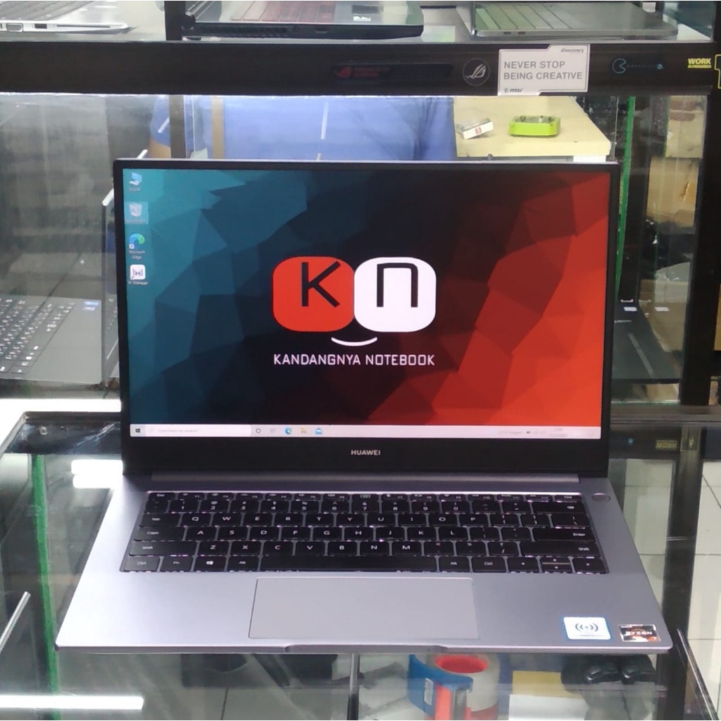 HUAWEI MATEBOOK D14 RYZEN 7 3700U RAM 8GB SSD 512GB Layar 14 IPS FHD