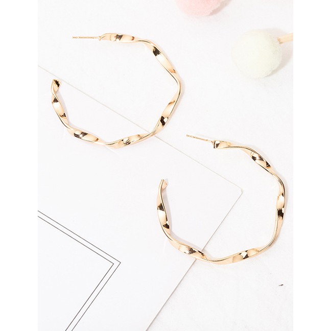 LRC Anting Tusuk Fashion Half Circle Twisted Earrings F5444X