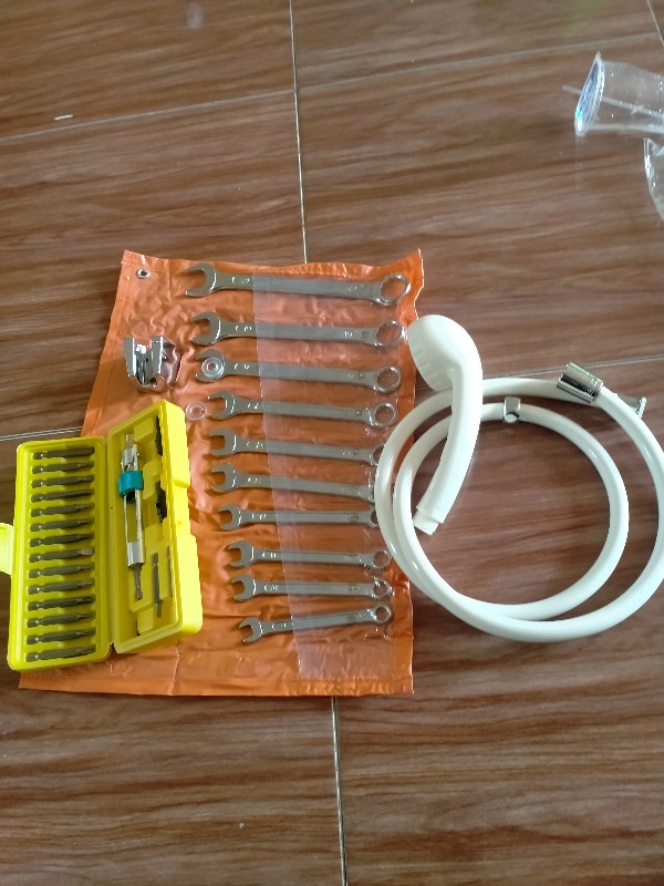Shower Mandi Plastik Onda