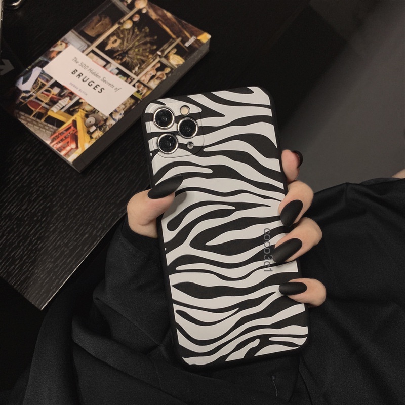 Soft case TPU Motif Sapi / Leopard Untuk iphone 13 12 11 Pro Max XS XR 8plus iphone 12pro12pro Max 7 8 Plus X XS XR XSMAX