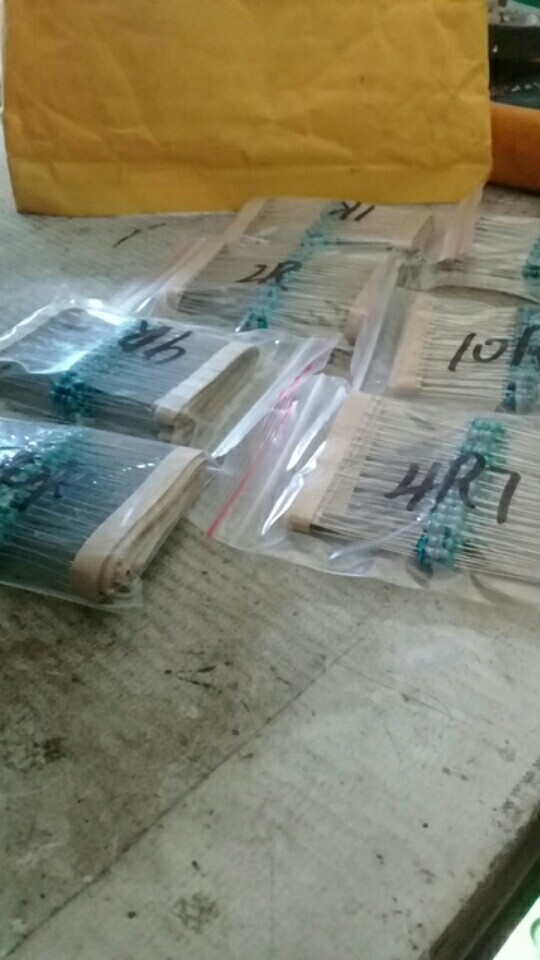 100pcs 390k ~ 10m Resistor Metal Film 1% 390k ~ 10m 470k 750k 1m 2m 680k 750k 1m 2m 3.3m 4.7m