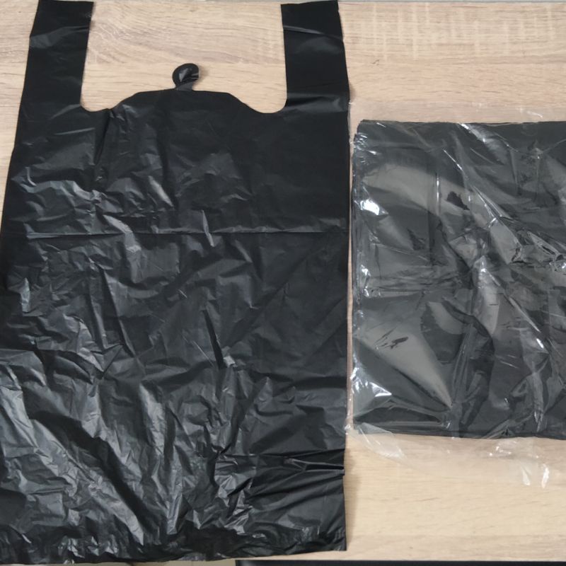 kantung kresek hitam 28x47 isi 50