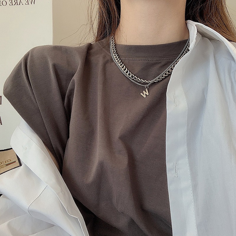 Eropa dan Amerika pribadi stainless steel rantai kalung W huruf twin klavikula rantai Hip Hop disco