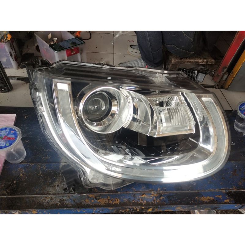 headlamp Suzuki ignis