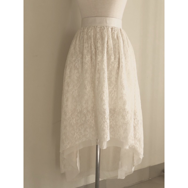 Rok Brokat High-Low UNIQLO JEPANG