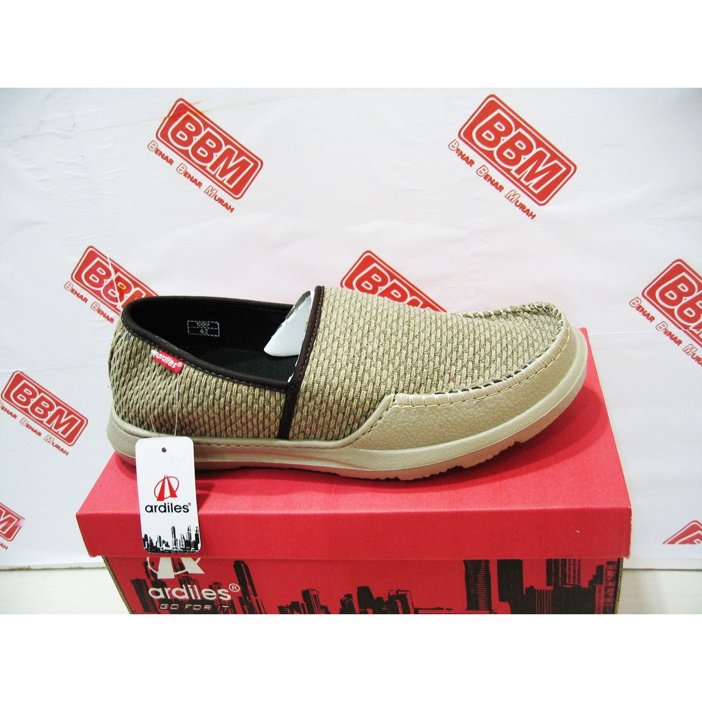 ARDILES COY - SEPATU PRIA SLIP ON SANTAI - Coklat/Moka