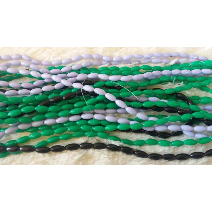 

Terbaru Manik Manik Plastik Motif Lonjong Aneka Warna ( 1 Renteng ) ( Das ) Segera Dapatkan