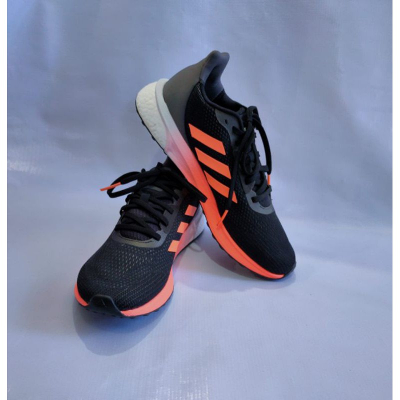 Sepatu ADIDAS ASTRARUN (M) Original