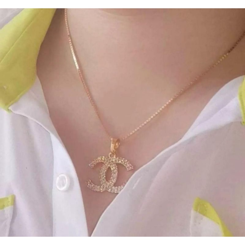 kalung liontin cenel permata full warna gold Perhiasan wanita