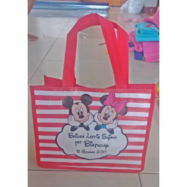 

goodie bag tas souvenir tas bento tas ulang tahun