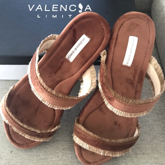 New valencia by enrica x chelsea olivia