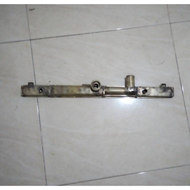 Upper tank kuningan radiator kuda solar