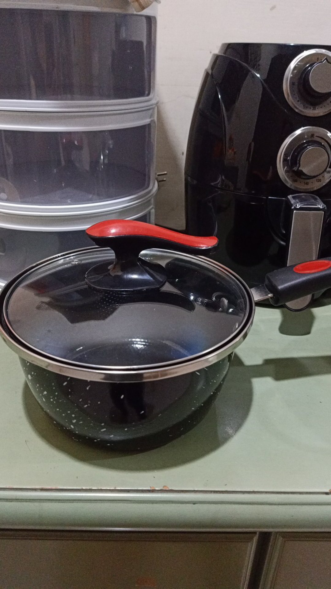 Panci Susu Saucepan Q2 2001 Tutup Kaca 20cm - Panci Susu Enamel Q2 2001 Tutup Kaca 20cm