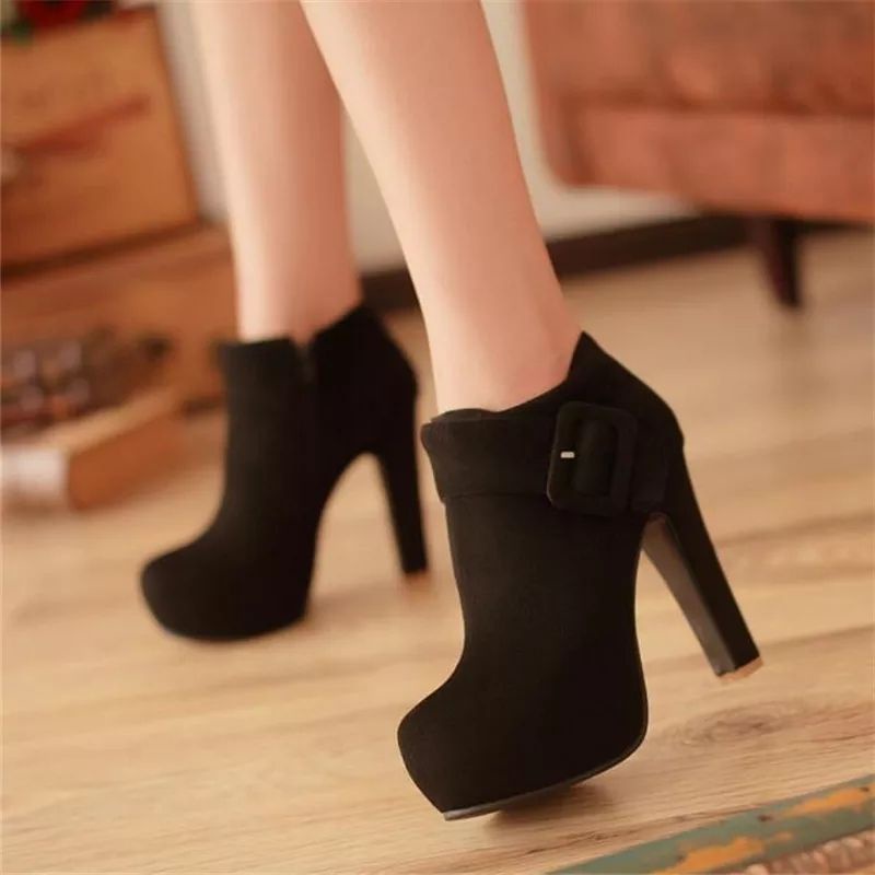 boot heels  fashion gesper satu bagus buat cuaca dingin