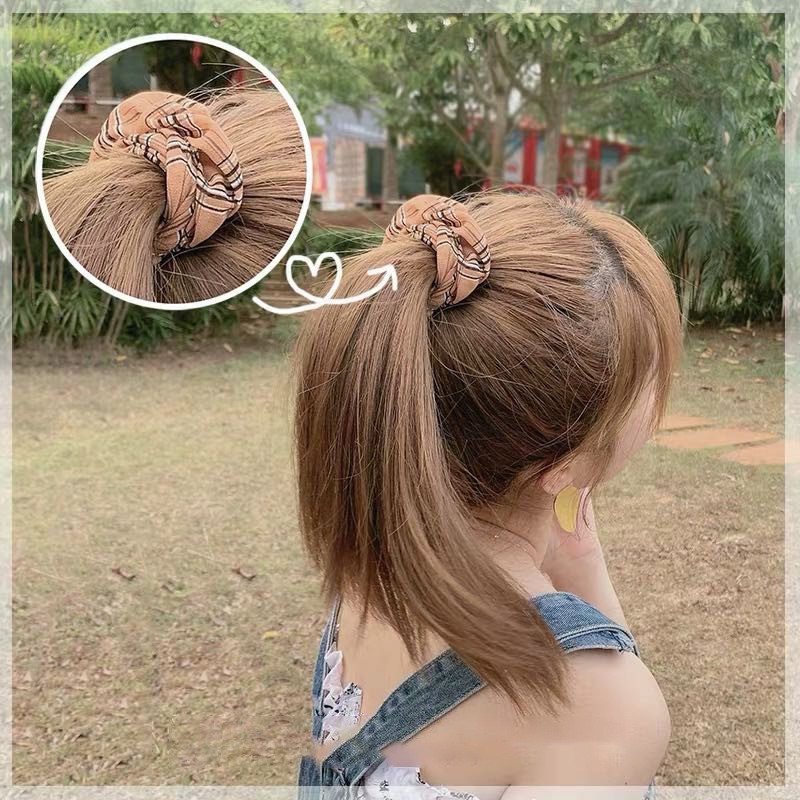 Srunchie Rambut Wanita Motif Kotak Gaya Korea Import / Ikat Rambut Motif Kotak Untuk Wanita-2