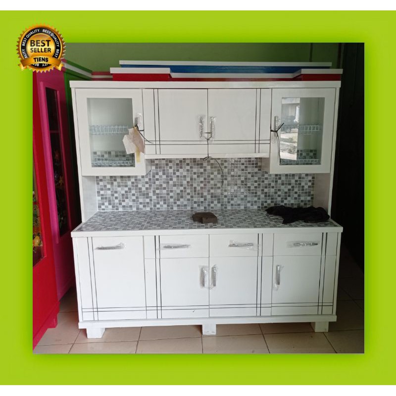 lemari dapur 4 pintu