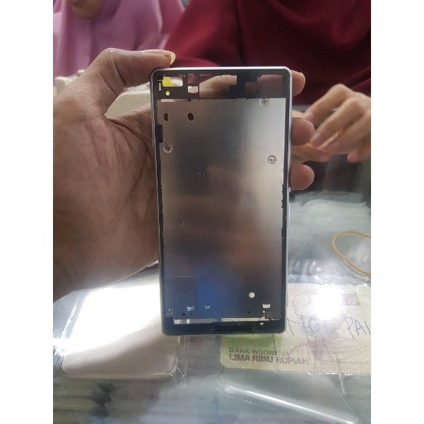 Frame LCD - Tulang LCD Sony Xperia Z3 Big Original
