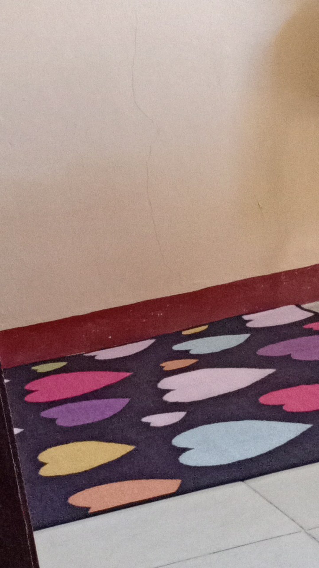 Tren-d-rugs Karpet Love Hati Permadani Alas Lantai Kamar Tidur Ruang Tamu Anti Slip 150 X 200 Cm