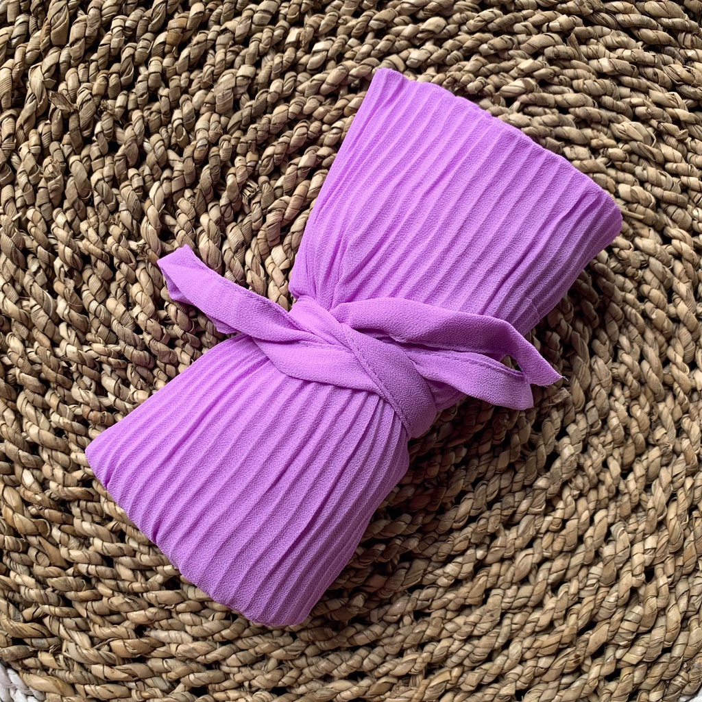 BERGO PLISKET LIDI PREMIUM Jilbab Instan tali Non tali Bahan Ceruty Jahit tepi-Tali lilac