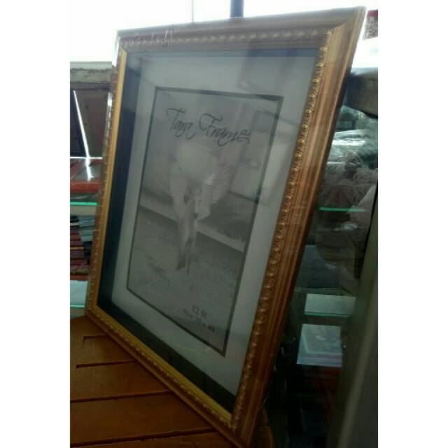 Frame mahar/scrapbook/pop up ukuran 30x40cm