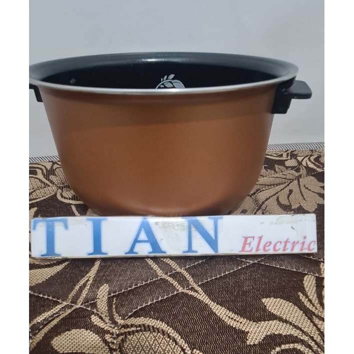 Panci MagicCom Yong Ma SMC-8045 Digital 1,3 Liter