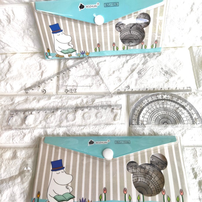 

Produk Unggulan Penggaris Set (2 Siku, 1 Busur, 1 Penggaris Lurus) Hot Sale