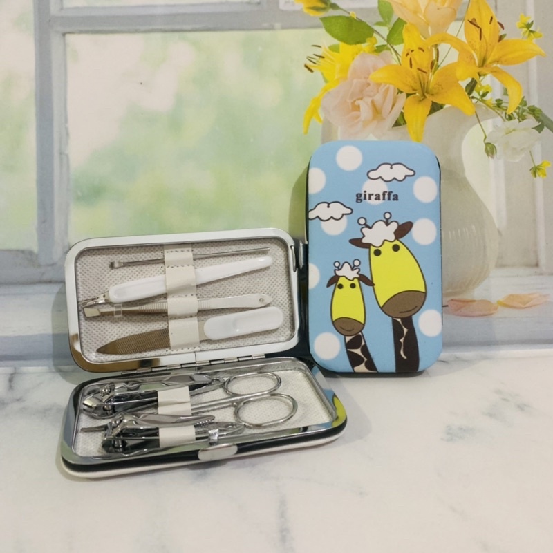 Set Alat Manicure Pedicure Kuku Dengan Case Lucu