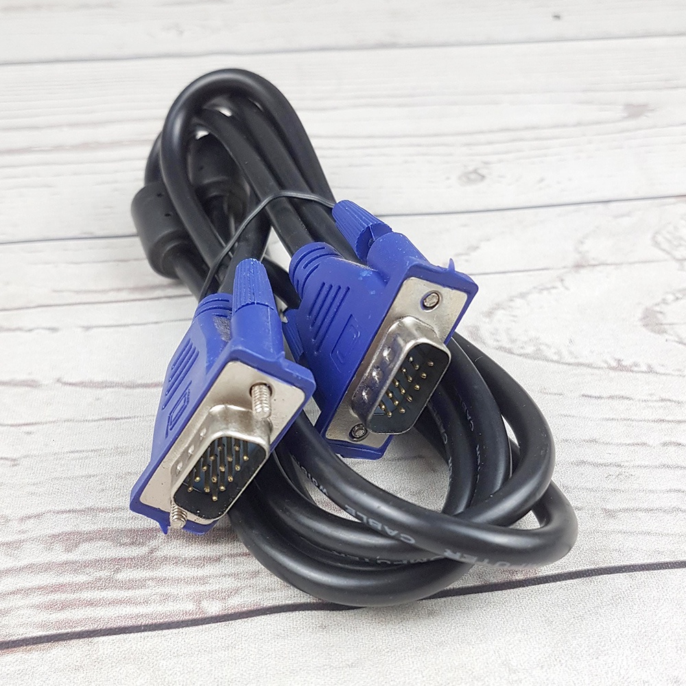 Kabel VGA 15 Pin Male ke Male 1.36 Meter