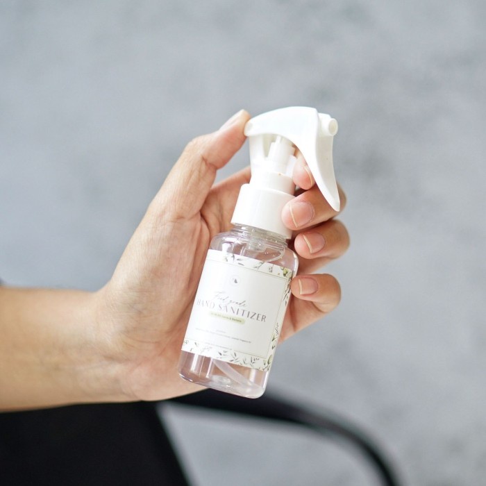 

Nature's Market Hand Sanitizer 60ml