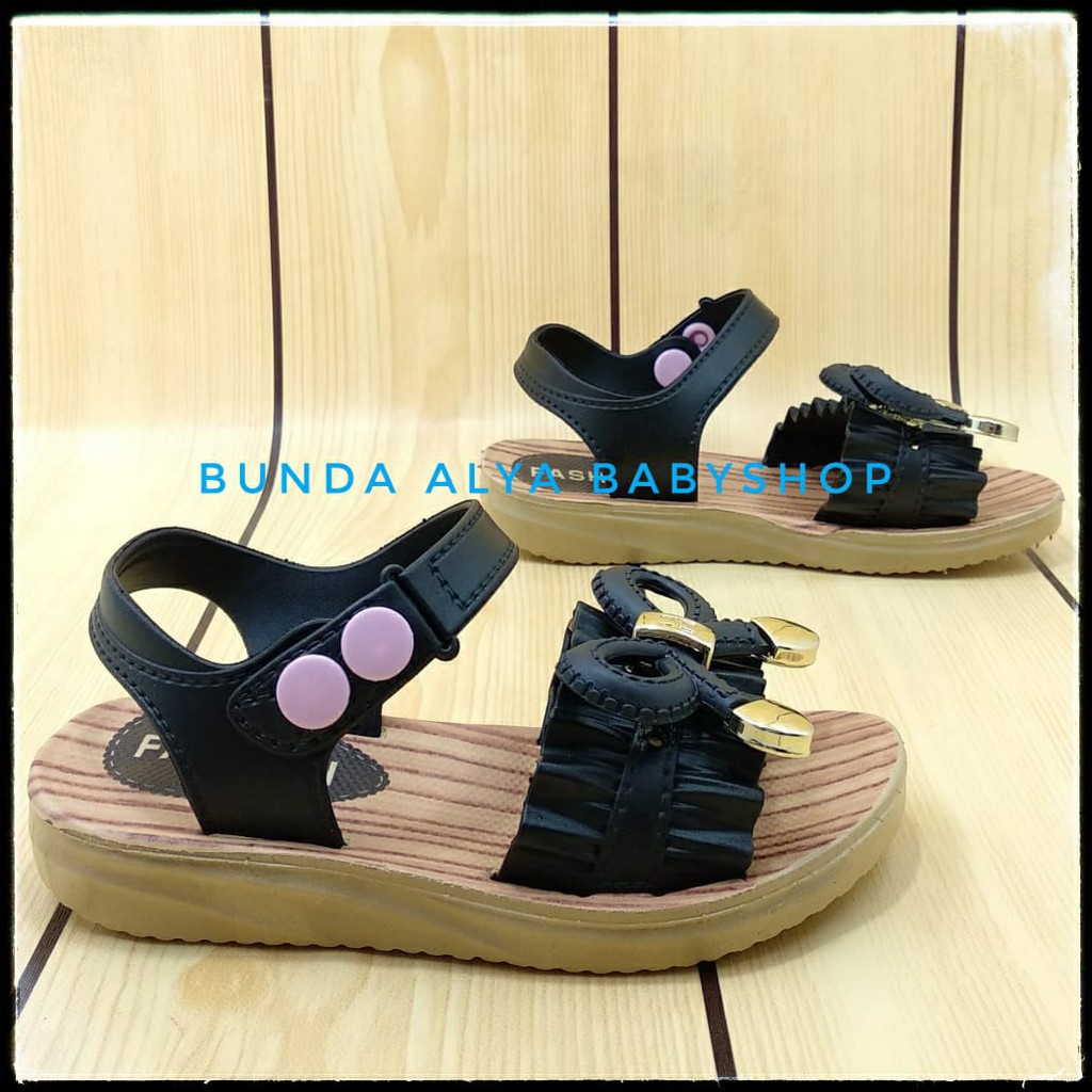 Sendal Anak Perempuan Usia 4 Tahun Elastis Tali Hitam  - Sepatu Sandal Anak Cewek Pita HITAM IMPORT Alas Karet Anti Licin Size 28-29