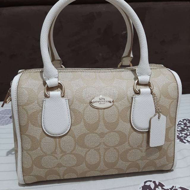 New Coach Classic bag with long strap