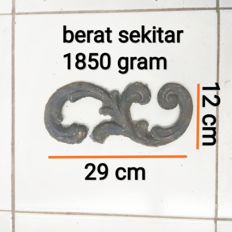 ornamen besi cor kembang kode 06