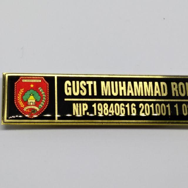 Order Satuan Papan Nama Dada Nametag Peniti Magnet Akrilik Kuningan Shopee Indonesia