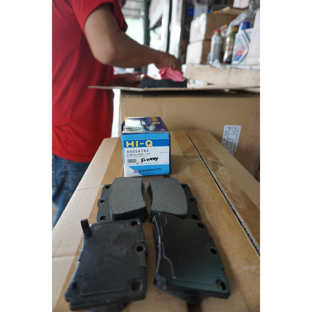 Brake Pads Kampas Rem Belakang Mitsubishi Pajero Dakar merk Hi-Q