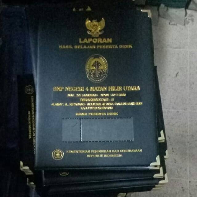 

Map hotprint isi 12 lbr (desaign sdh ada sebelumnya) min. 50 pcs