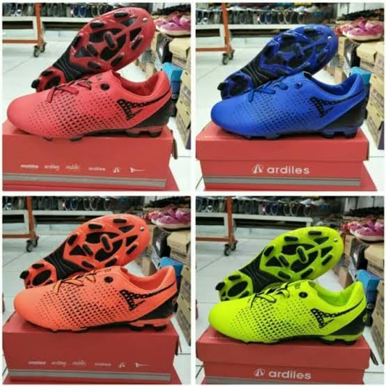 SEPATU OLAHRAGA ARDILES CALSBREG 3WARNA SIZE 40-43 SEPATUBOLA SEPATU BOLA sepak FOOTBALL SHOES Sepatu Sepak bola