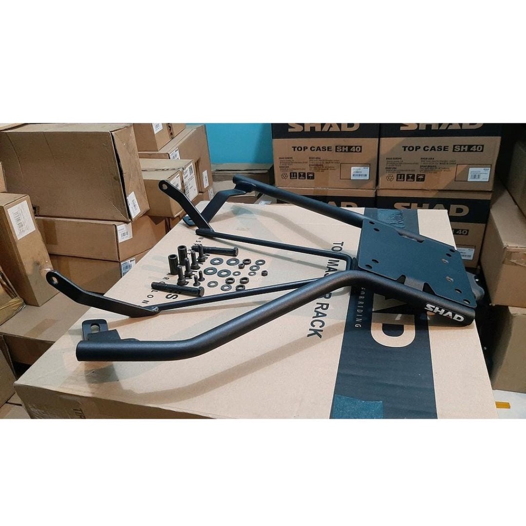 BREKET BOX SHAD YAMAHA XMAX 250 BRACKET BOX MOTOR XMAX 250 SHAD ORIGINAL