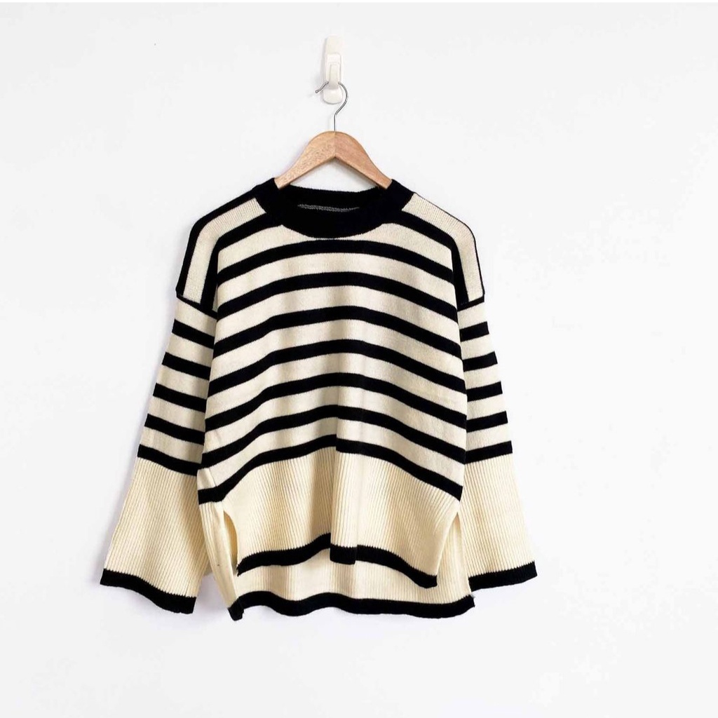 Tq88indonesia Fashion Baju Sweater Rajut Wanita Terbaru /  LAYLA STRIPE OUTER KNIT / OUTER Cewek / Busana Luaran Kekinian / Outfit